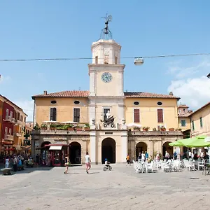 https://sole-orbetello.it-tuscanyhotel.com